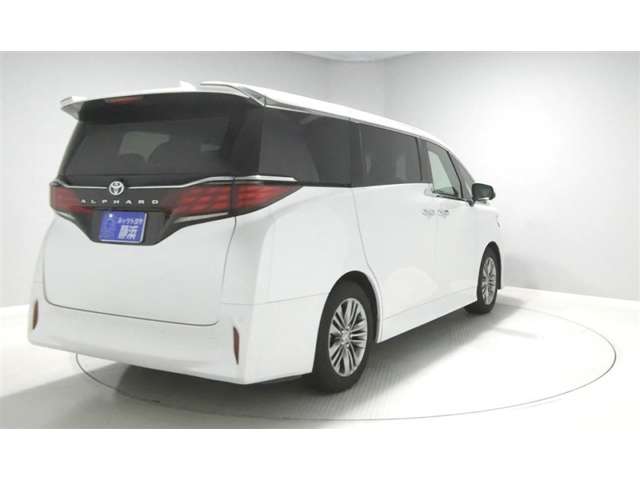 Toyota Alphard Z 4
