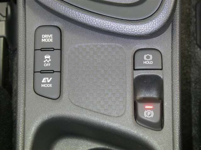 Toyota Yaris Cross 12