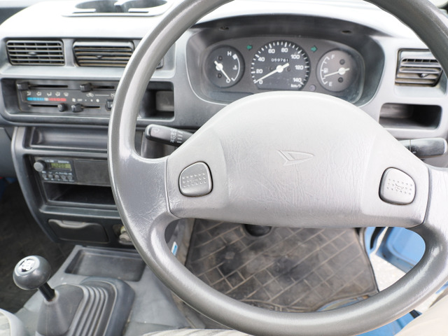 Daihatsu Hijet Truck 10