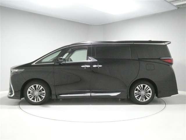 Toyota Alphard 2