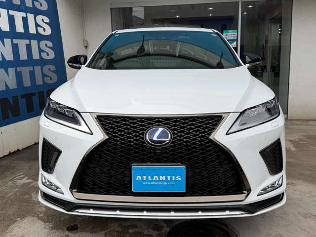 Lexus RX 9