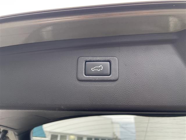 Subaru Legacy Outback 12