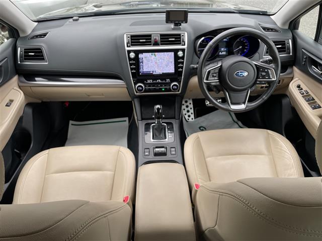Subaru Legacy Outback 4