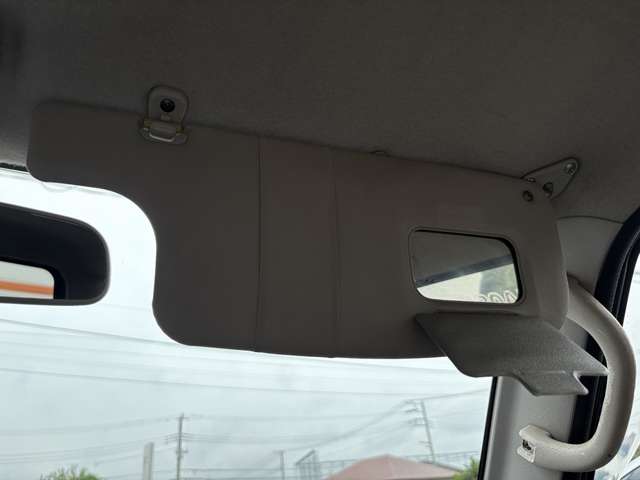 Mitsubishi Pajero Mini 10