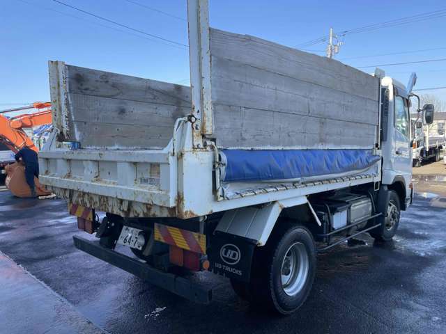 UD Trucks Condor 5