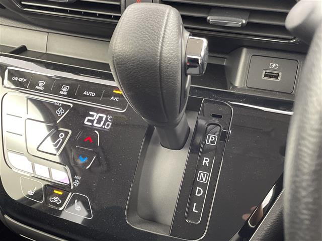 Mitsubishi eK X 13