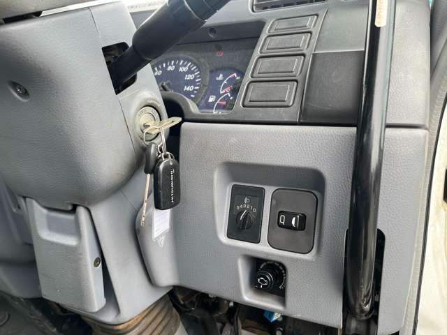 Mitsubishi Fuso Canter 11