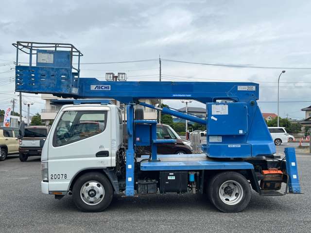 Mitsubishi Fuso Canter 6
