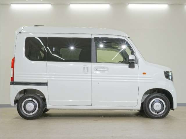Honda N-VAN 8