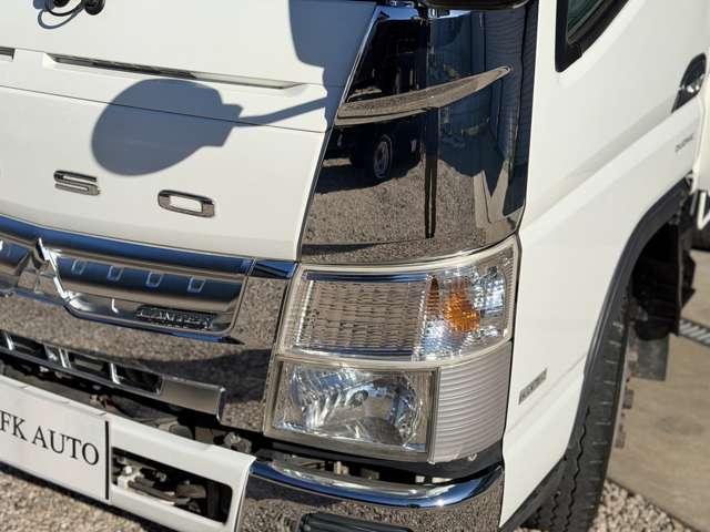 Mitsubishi Fuso Canter 12