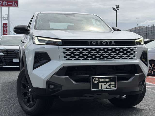 Toyota Hilux 9