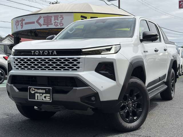Toyota Hilux 11