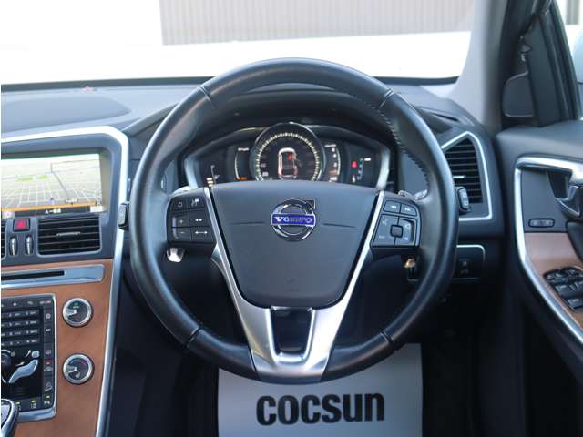 Volvo XC60 12