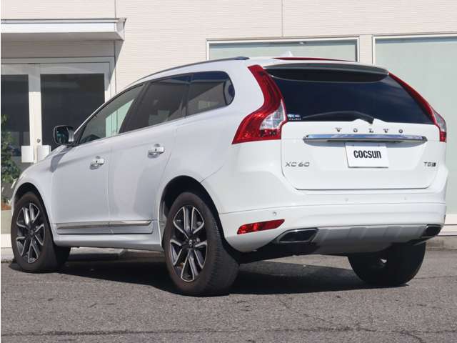 Volvo XC60 10