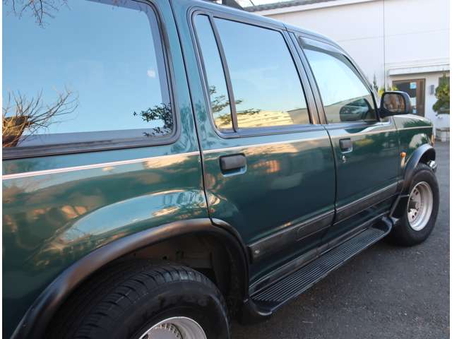 Ford Explorer 12