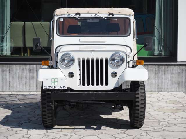 Mitsubishi Jeep 2