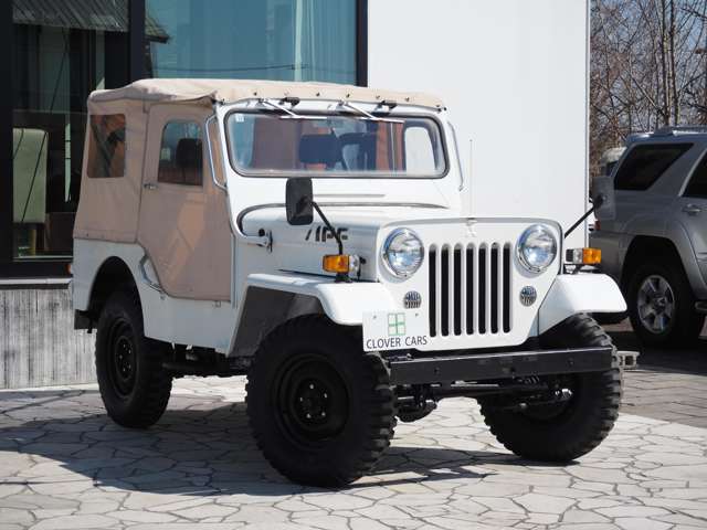 Mitsubishi Jeep 6
