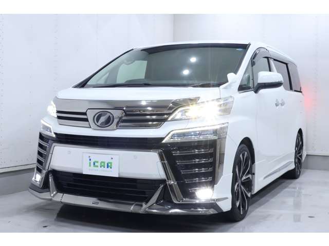 Toyota Vellfire 11