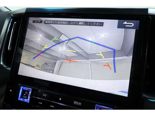 Toyota Vellfire 5