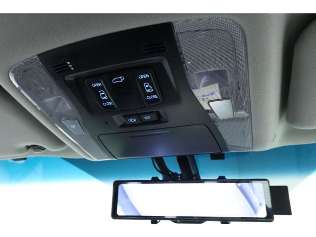 Toyota Vellfire 6