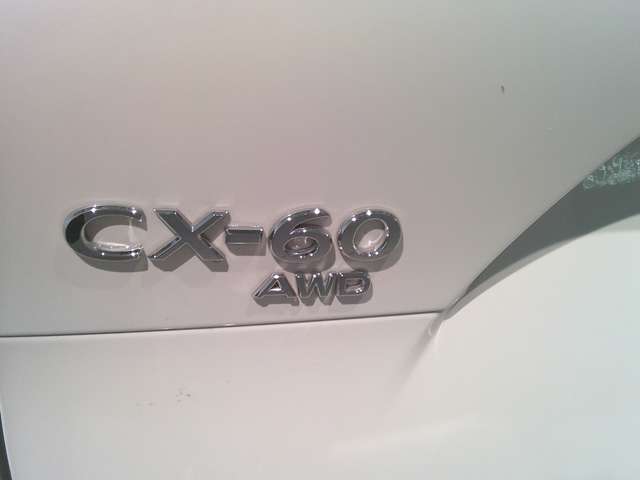 Mazda CX-60 11