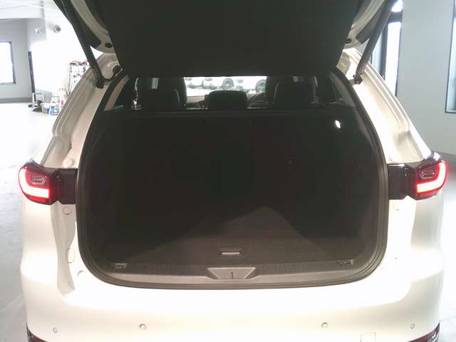 Mazda CX-60 12