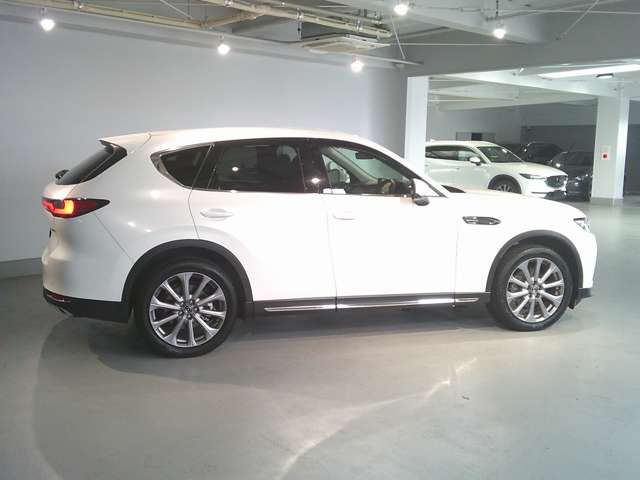 Mazda CX-60 4