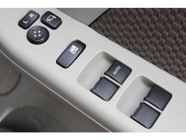 Nissan NV100 Clipper 9