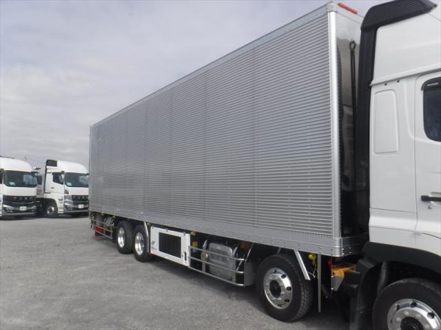 Hino Profia 5