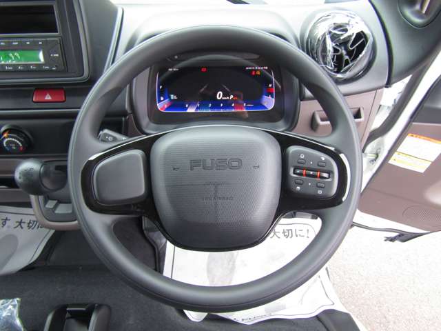 Mitsubishi Fuso Canter 12