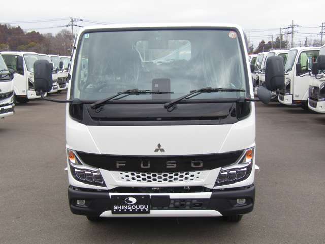 Mitsubishi Fuso Canter 2