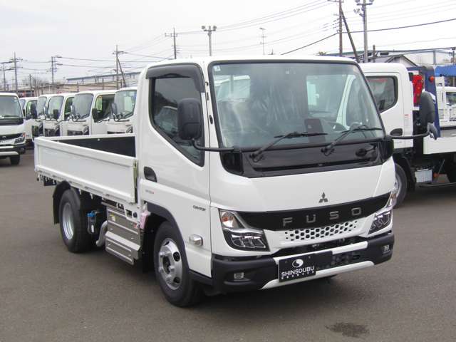 Mitsubishi Fuso Canter 3