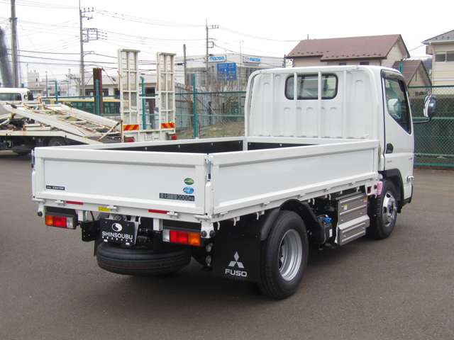 Mitsubishi Fuso Canter 5
