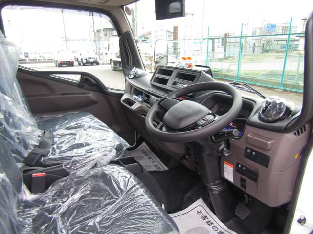 Mitsubishi Fuso Canter 10