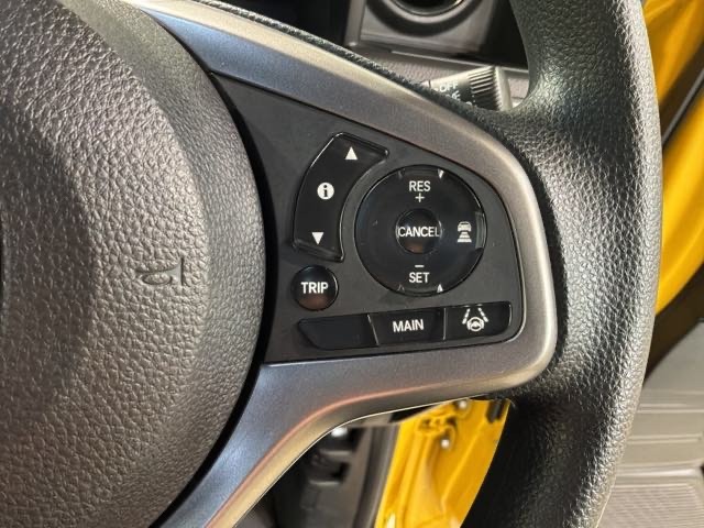 Honda N-VAN 12