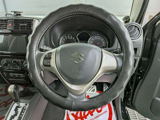 Suzuki Jimny 9