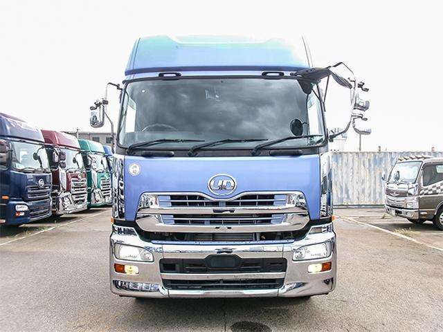UD Trucks Quon 5