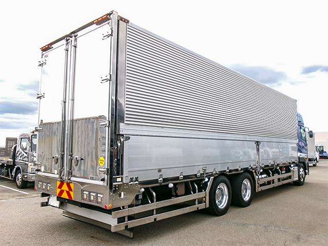 UD Trucks Quon 6