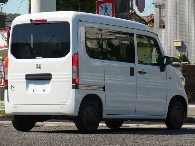 Honda N-VAN 11