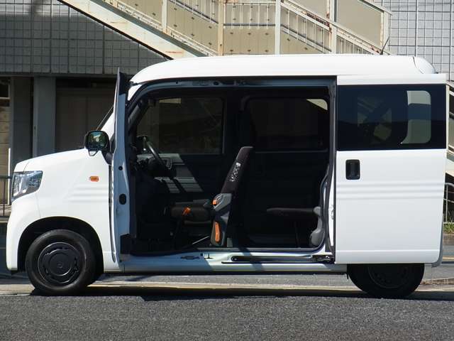 Honda N-VAN 7