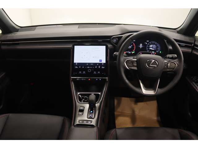 Lexus LBX 9