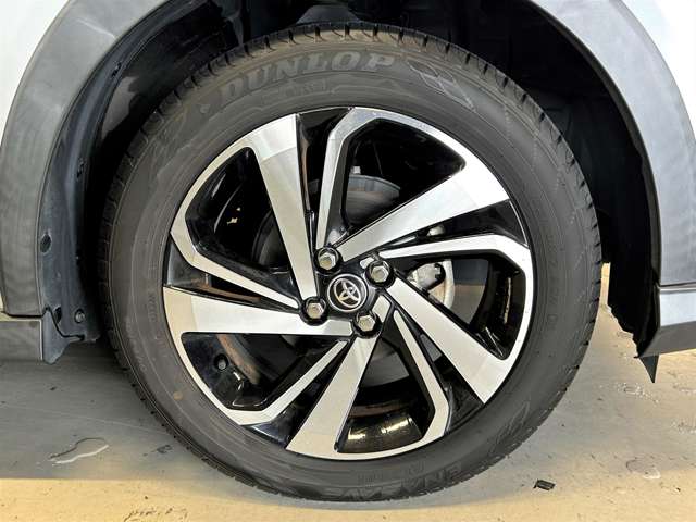 Toyota Raize 6