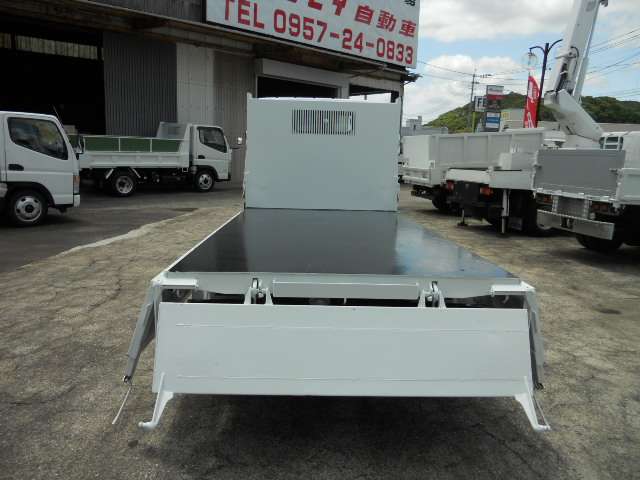 Mitsubishi Fuso Canter 12