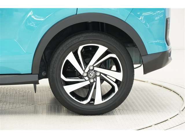 Toyota Raize 9
