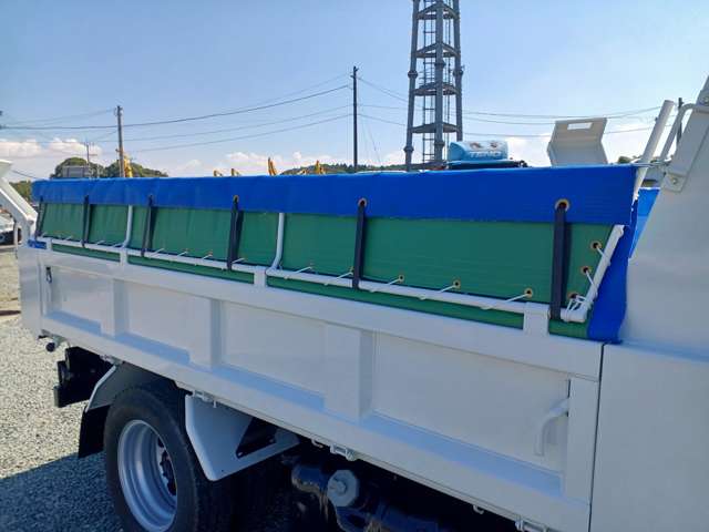 Isuzu Elf 11