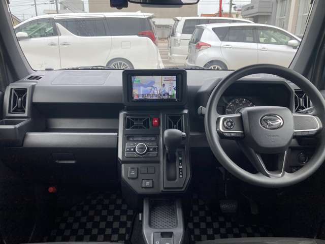 Daihatsu Taft 5