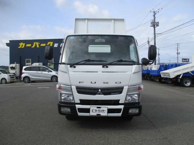 Mitsubishi Fuso Canter 2