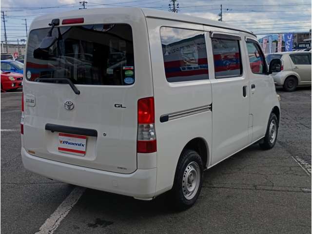 Toyota Light Ace Van 11