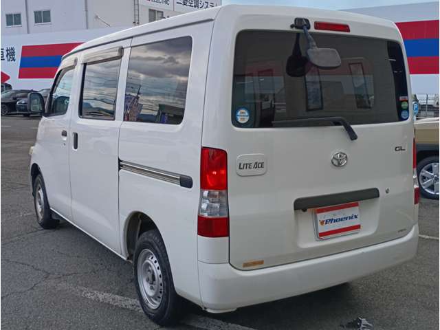 Toyota Light Ace Van 9
