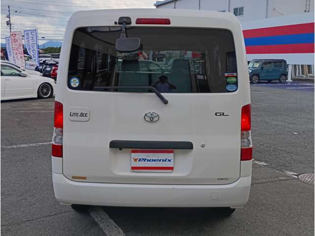Toyota Light Ace Van 10